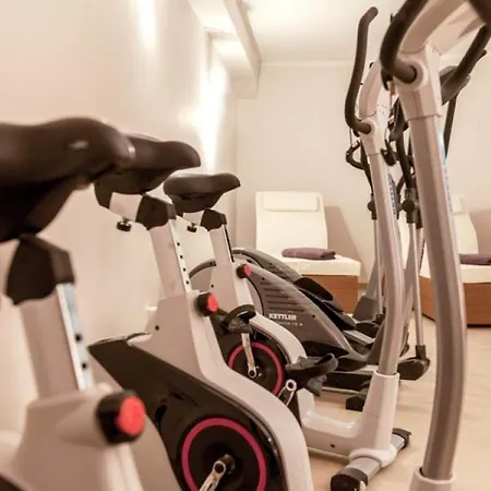 Feskerhues, Nina 아파트 *