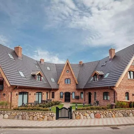 Feskerhues, Nina * Westerland