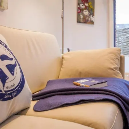 아파트 Feskerhues, Nina *