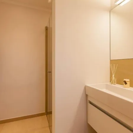 Feskerhues, Nina 베스터란트